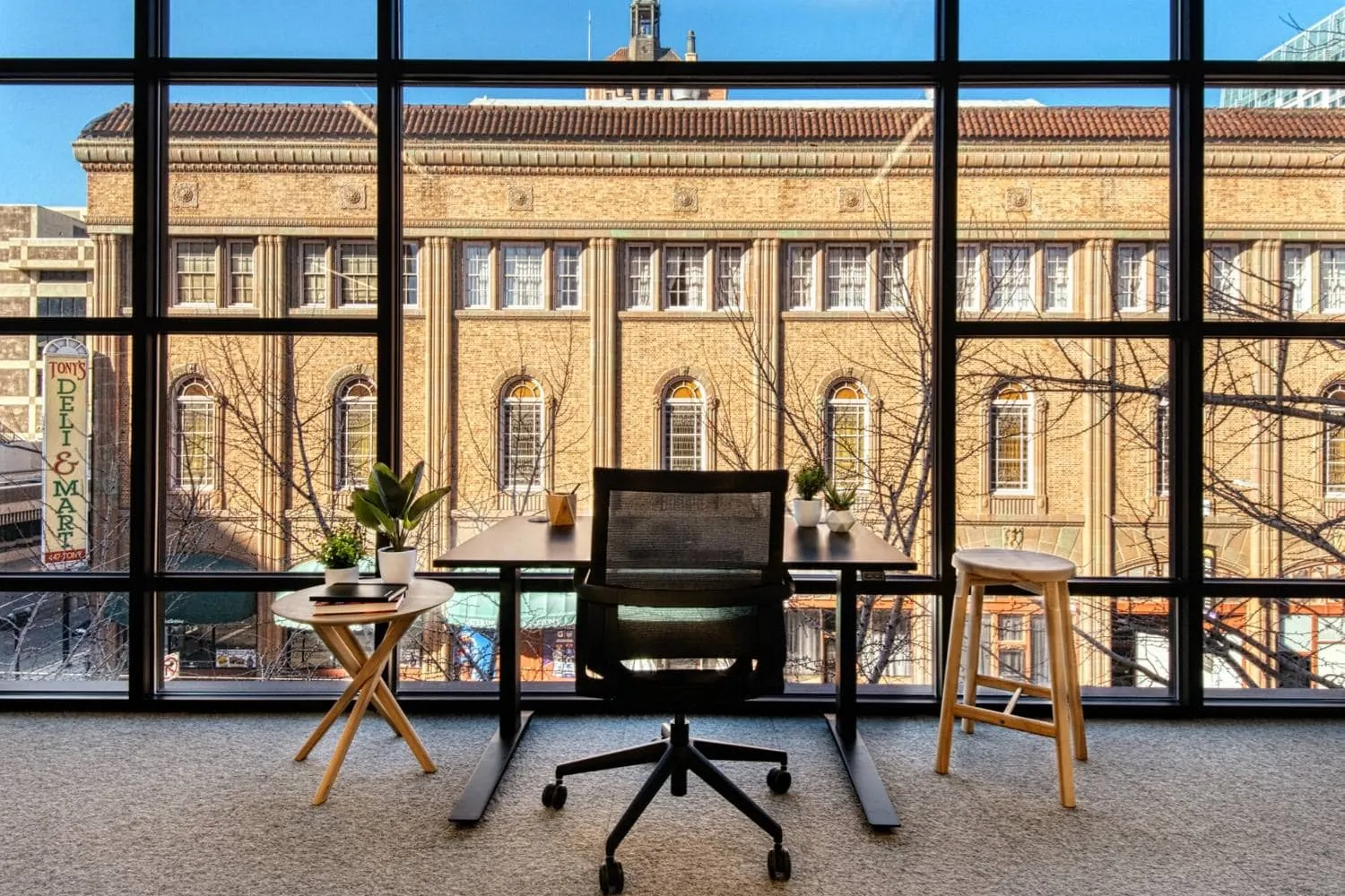Workstation at CENTRL Downtown