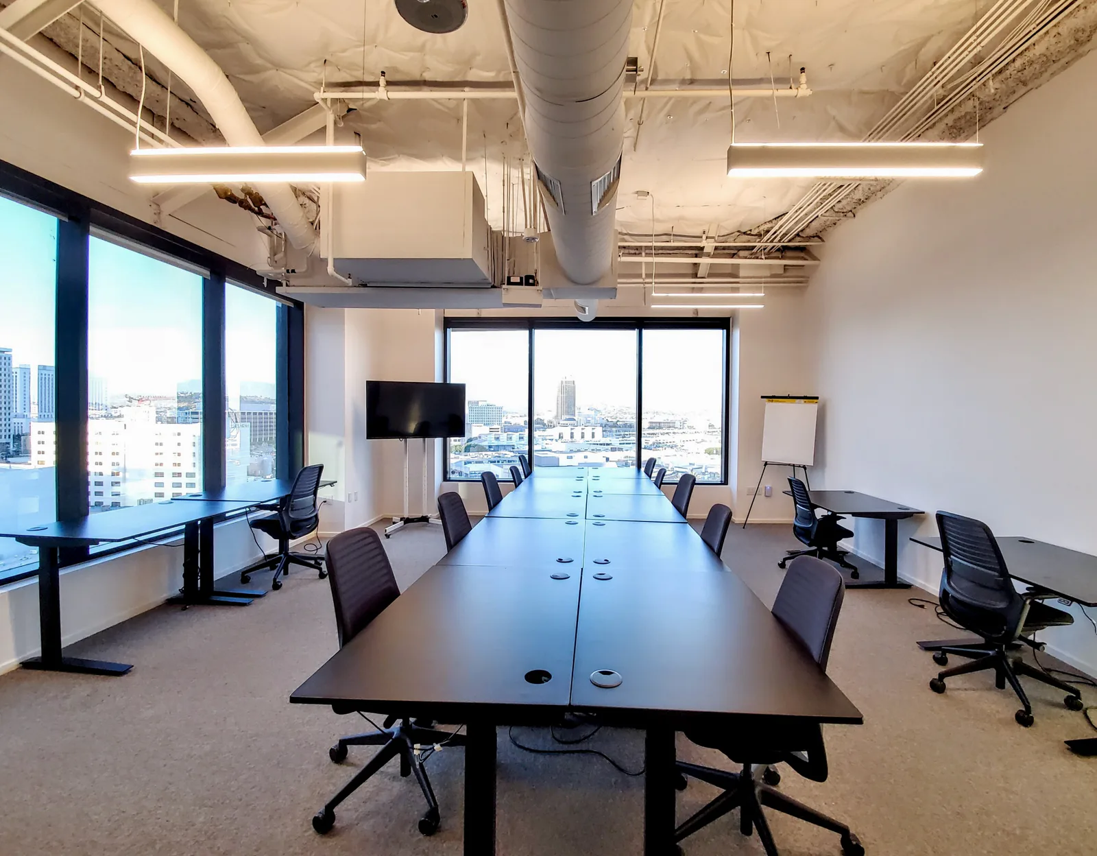 Suite 802 at CENTRL Los Angeles – Downtown